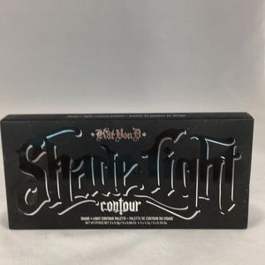 Kat Von D Makeup - Kat Von D shade light contour Kat Von D Makeup - Kat Von D shade light contour